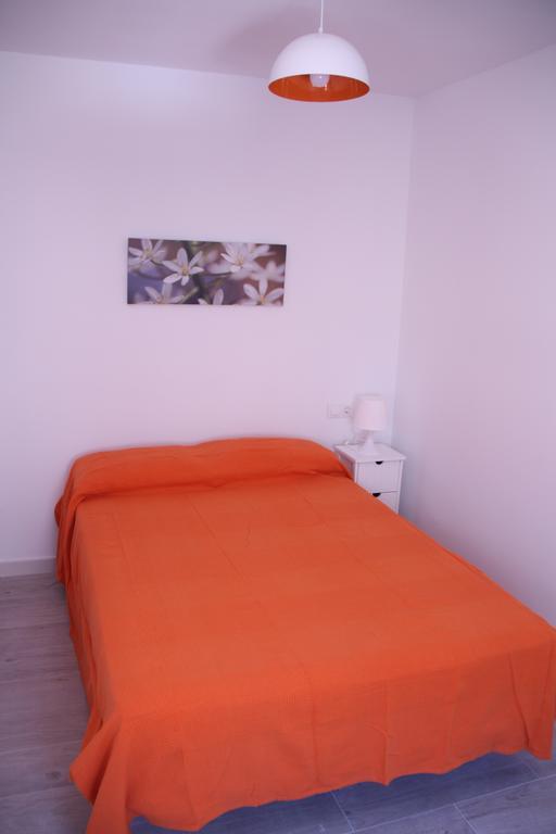 Apartamento Orange Triana centro Siviglia Esterno foto